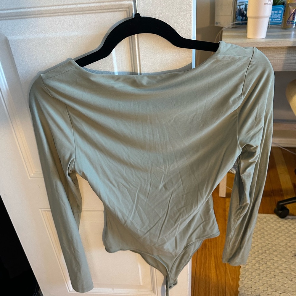 Abercrombie green long sleeve bodysuit
